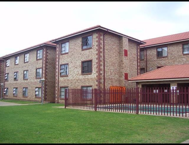 1 BEDROOM PROPERTY TO RENT IN POTCHEFSTROOM CENTRAL